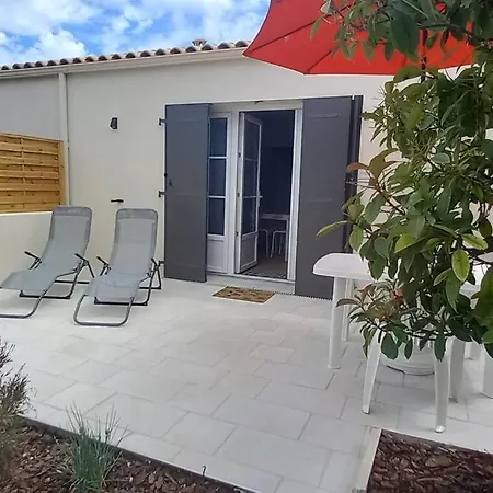Ferienhaus Charmant Logement Entre Campagne Et Ocean Croix-Chapeau